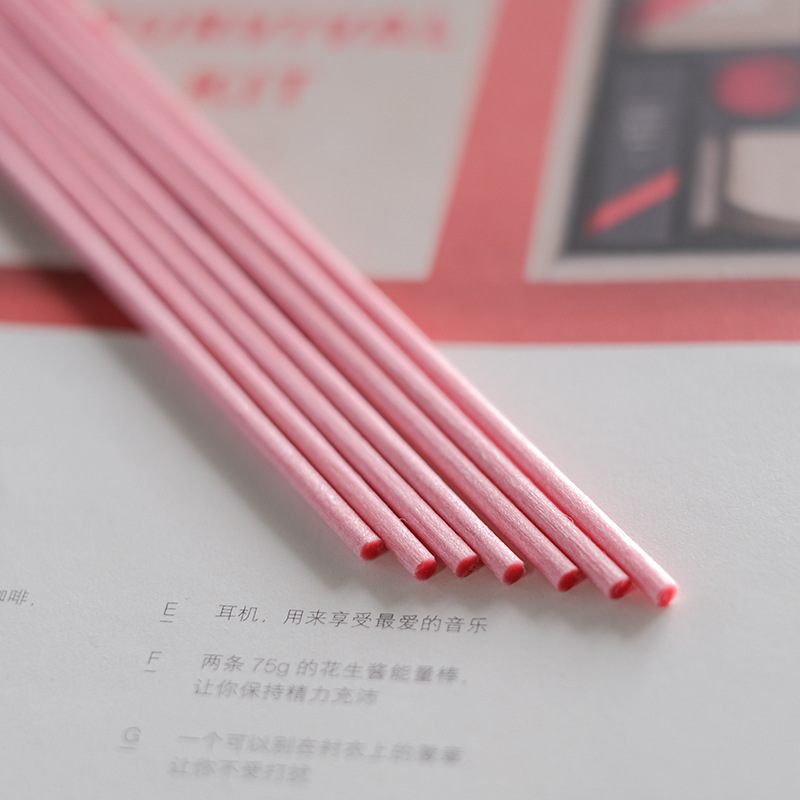 ピンクの繊維で作られた透明な紙吹雪,3mm,4mm,22cm - Home Fragrance Reed Diffuser Refill のレビューと価格