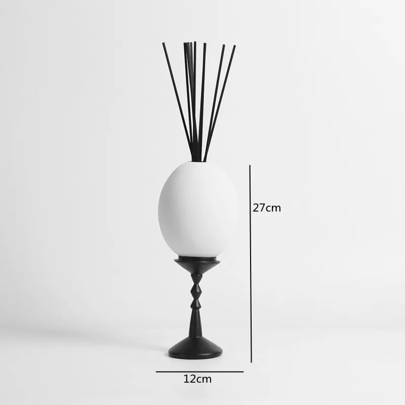 シンプルな白い陶器の卵型アロマセラピーオーナメント、火を使わ - In Home Fragrance Products のレビューと価格